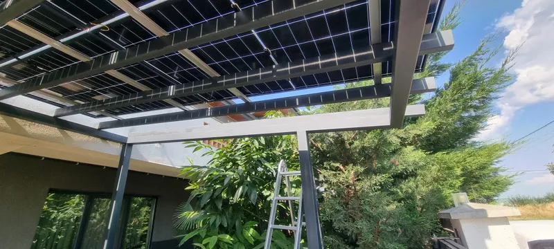 Pergola auto cu panouri fotovoltaice 6