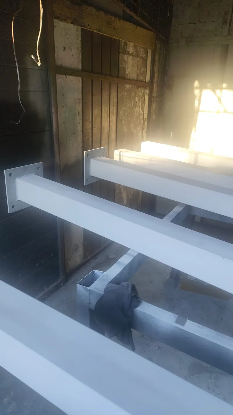 Pergola metalica cu panouri fotovoltaice 7
